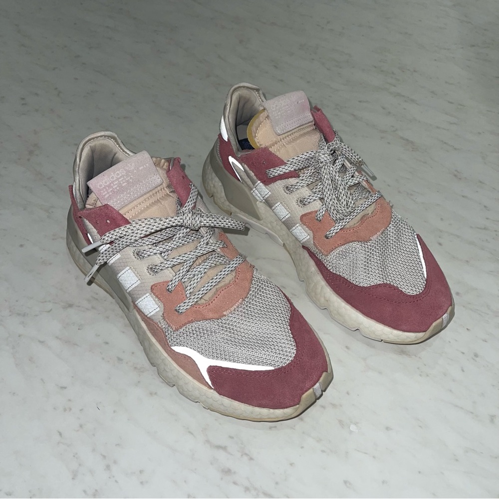 adidas Nite Jogger
White Trace Pink (Women's)